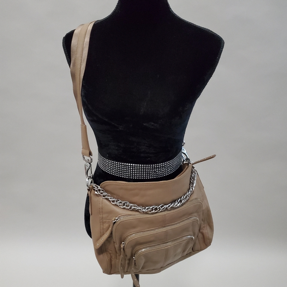 Cross body handbag
